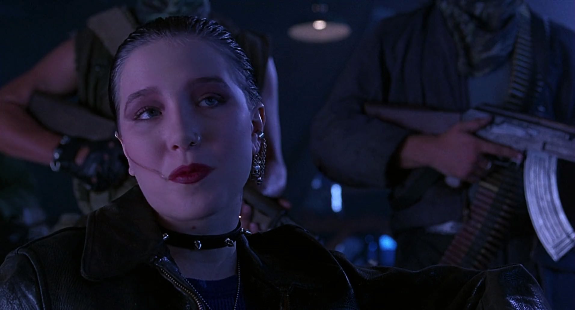 Barb Wire (1996) screencap 5403