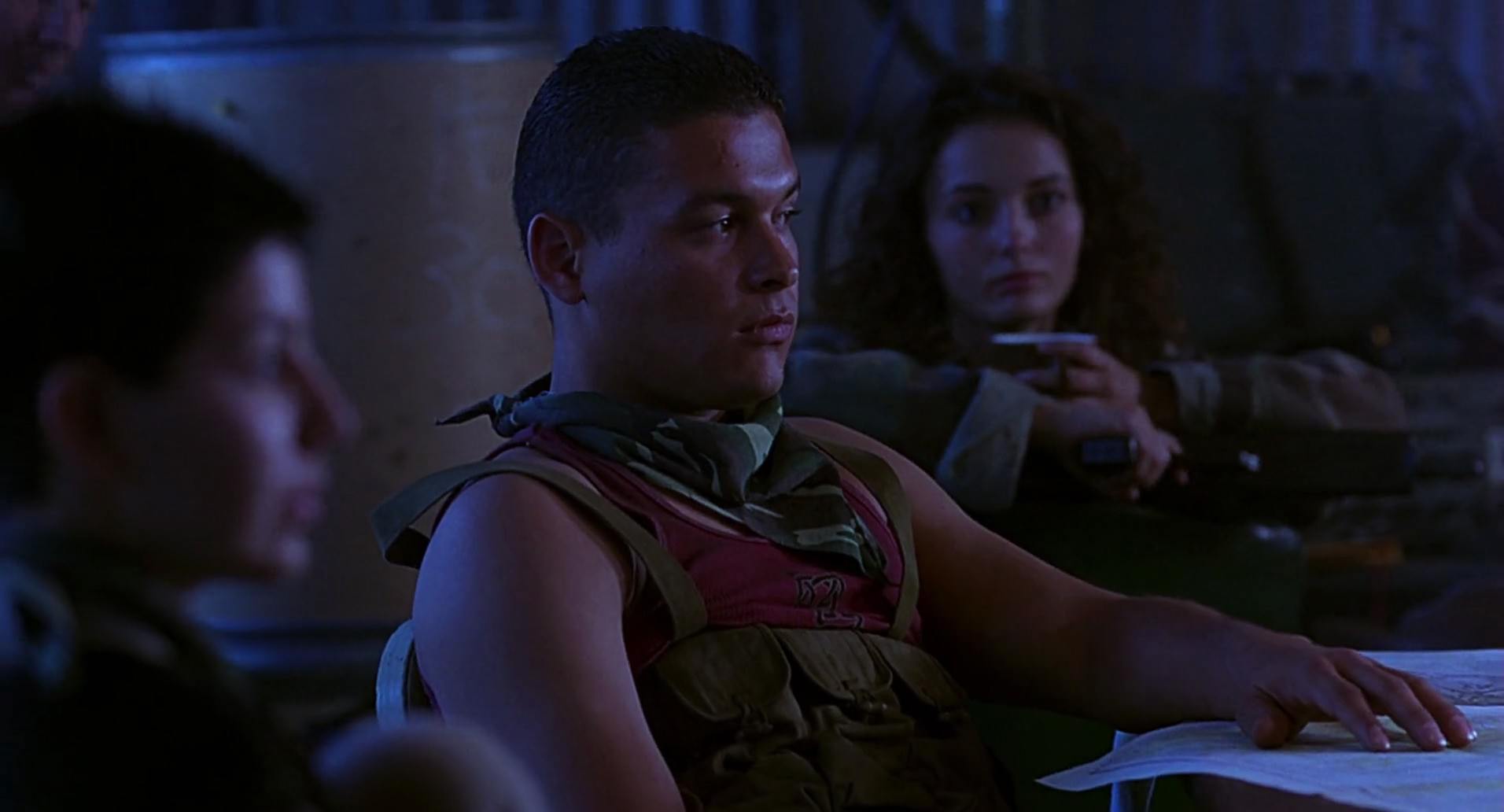 Barb Wire (1996) screencap 5424