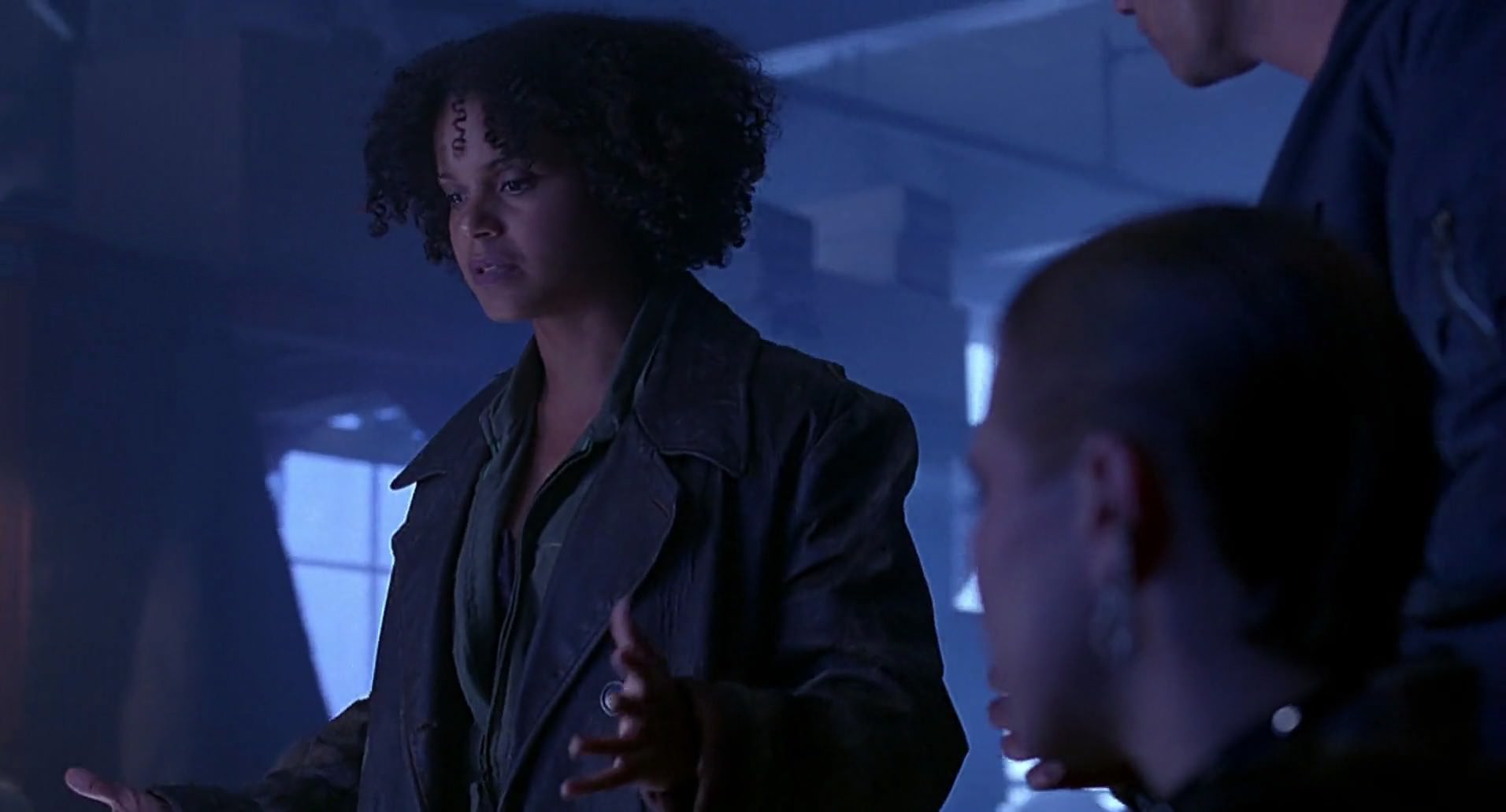 Barb Wire (1996) screencap 5442