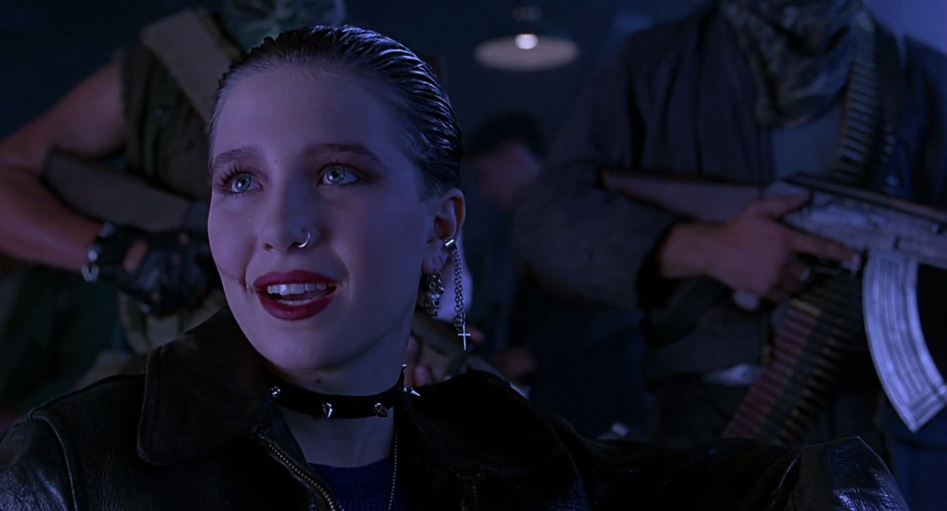 Barb Wire (1996) screencap 5451