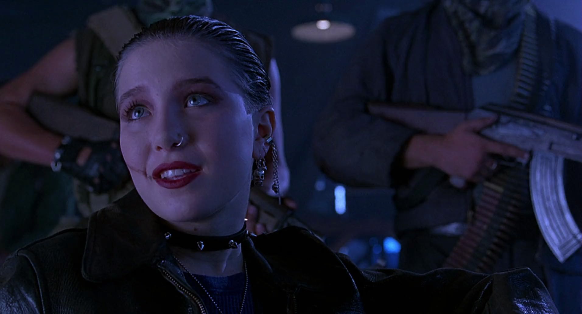 Barb Wire (1996) screencap 5475