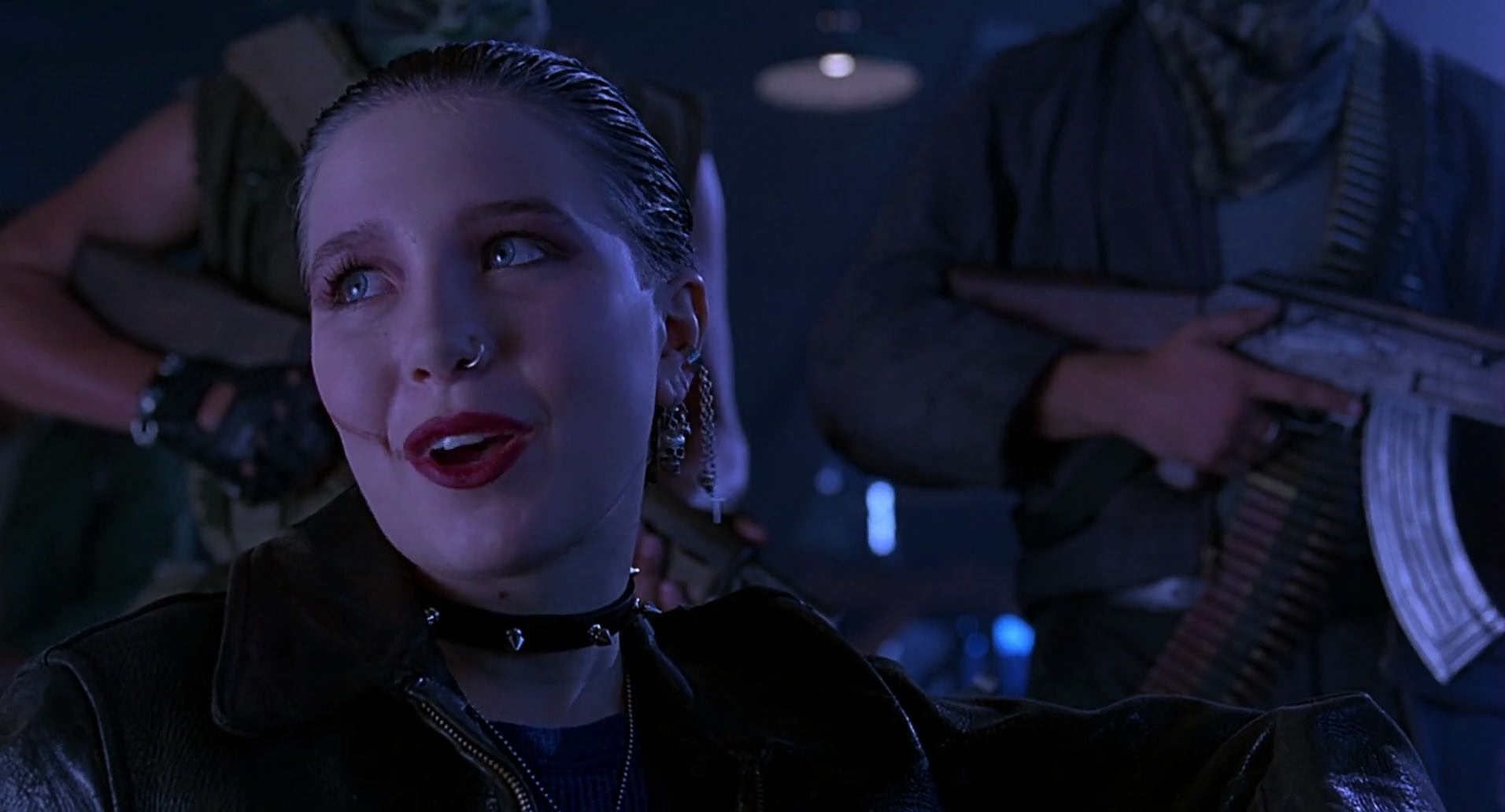 Barb Wire (1996) screencap 5478