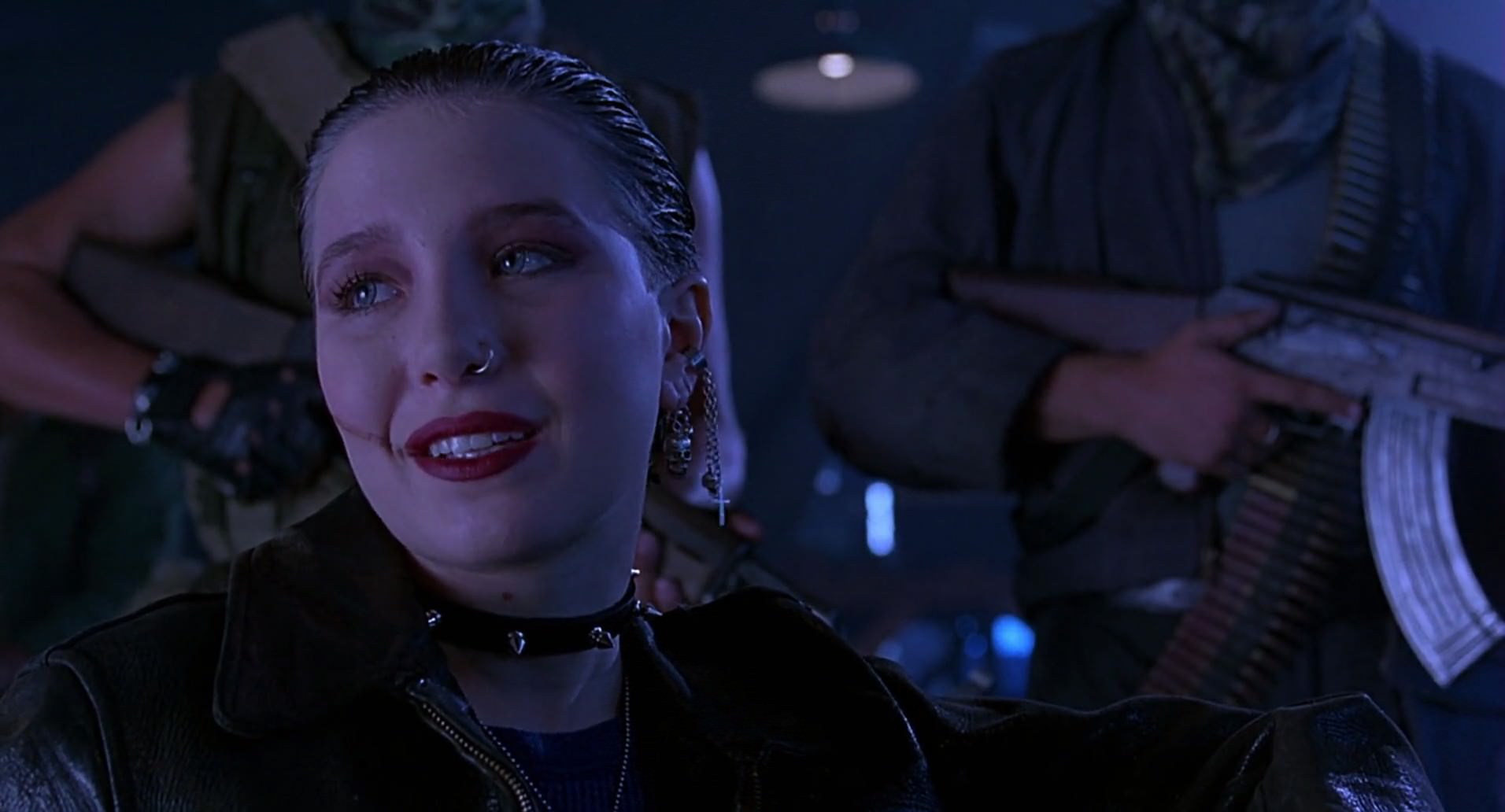 Barb Wire (1996) screencap 5481