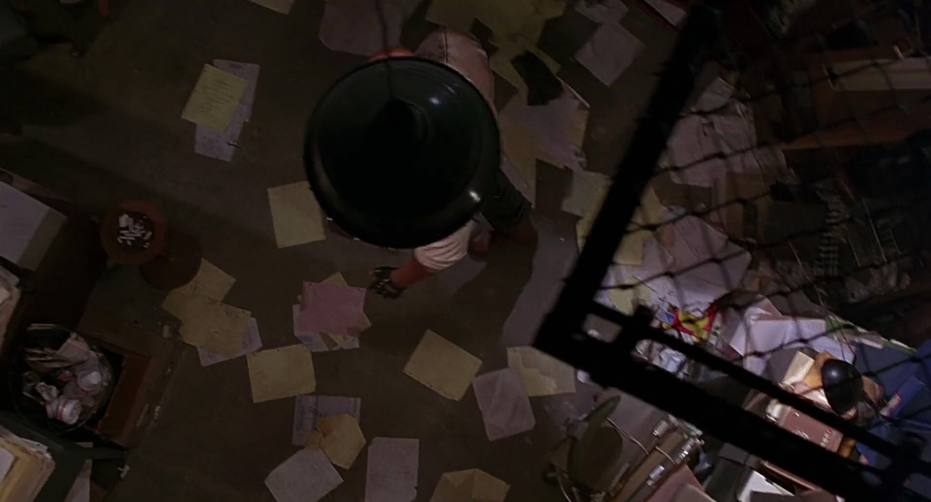 Barb Wire (1996) screencap 5508