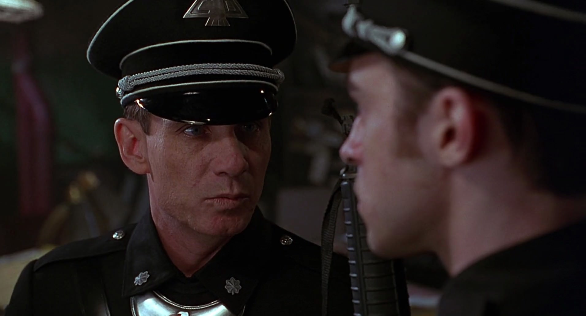 Barb Wire (1996) HD screenshot 5645