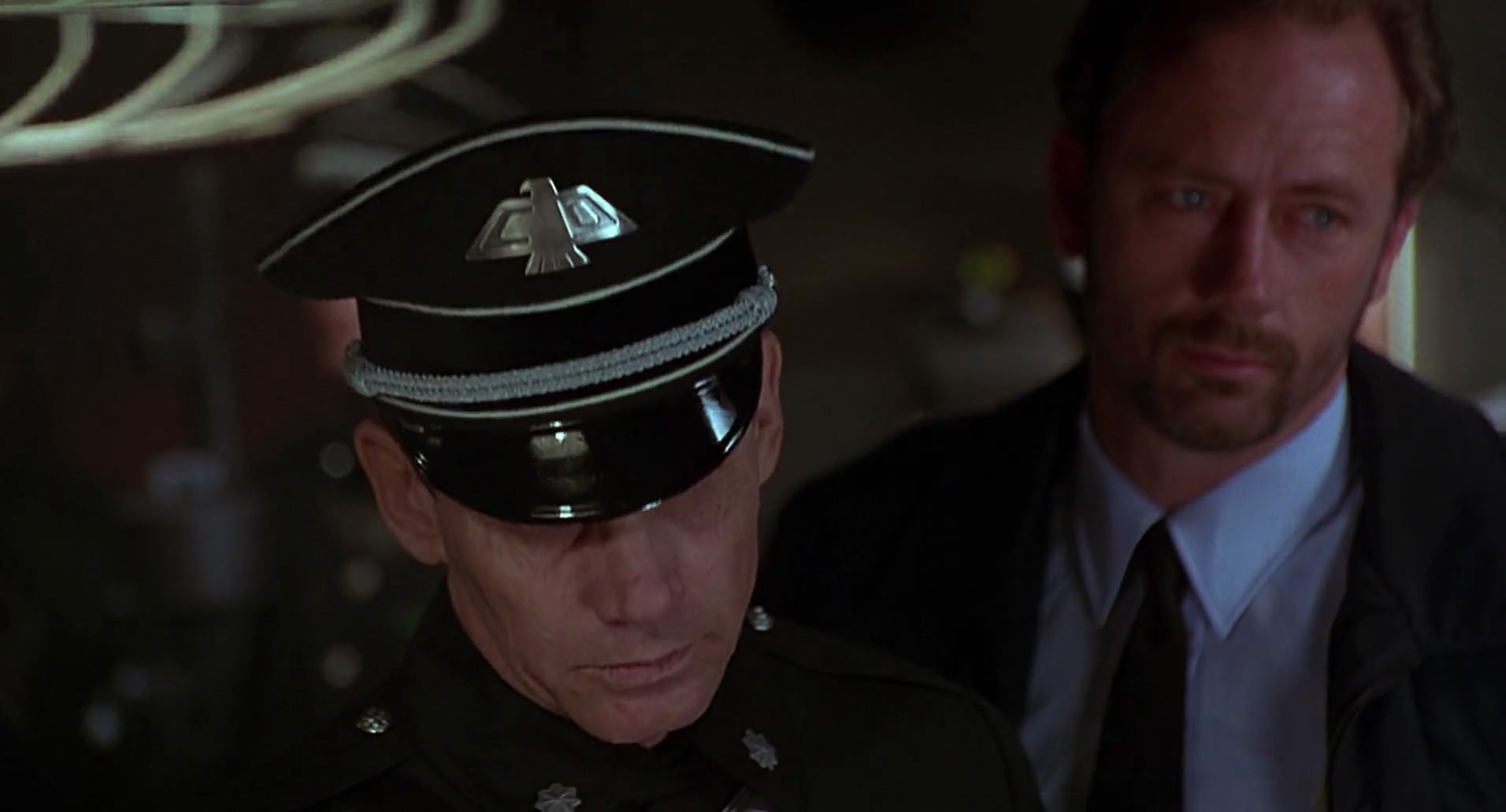 Barb Wire (1996) screencap 5715
