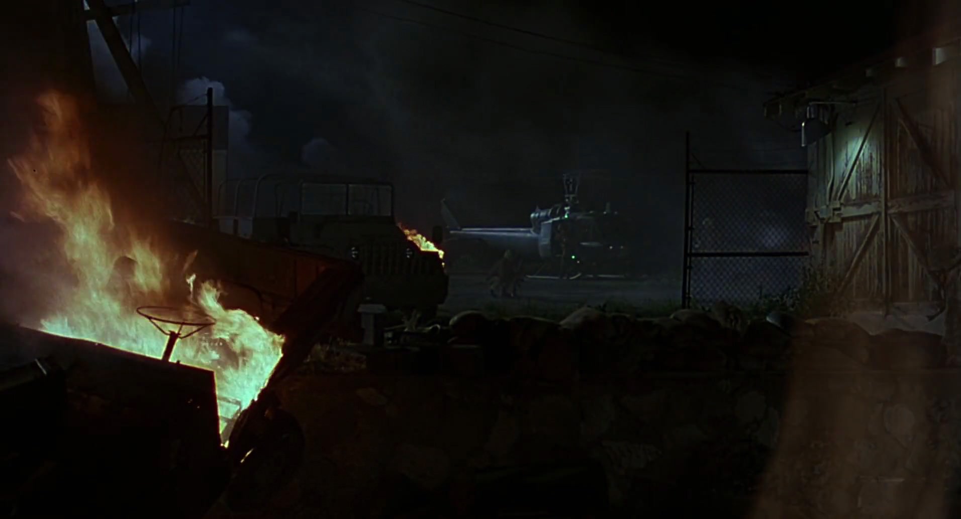 Barb Wire (1996) HD screenshot 5849