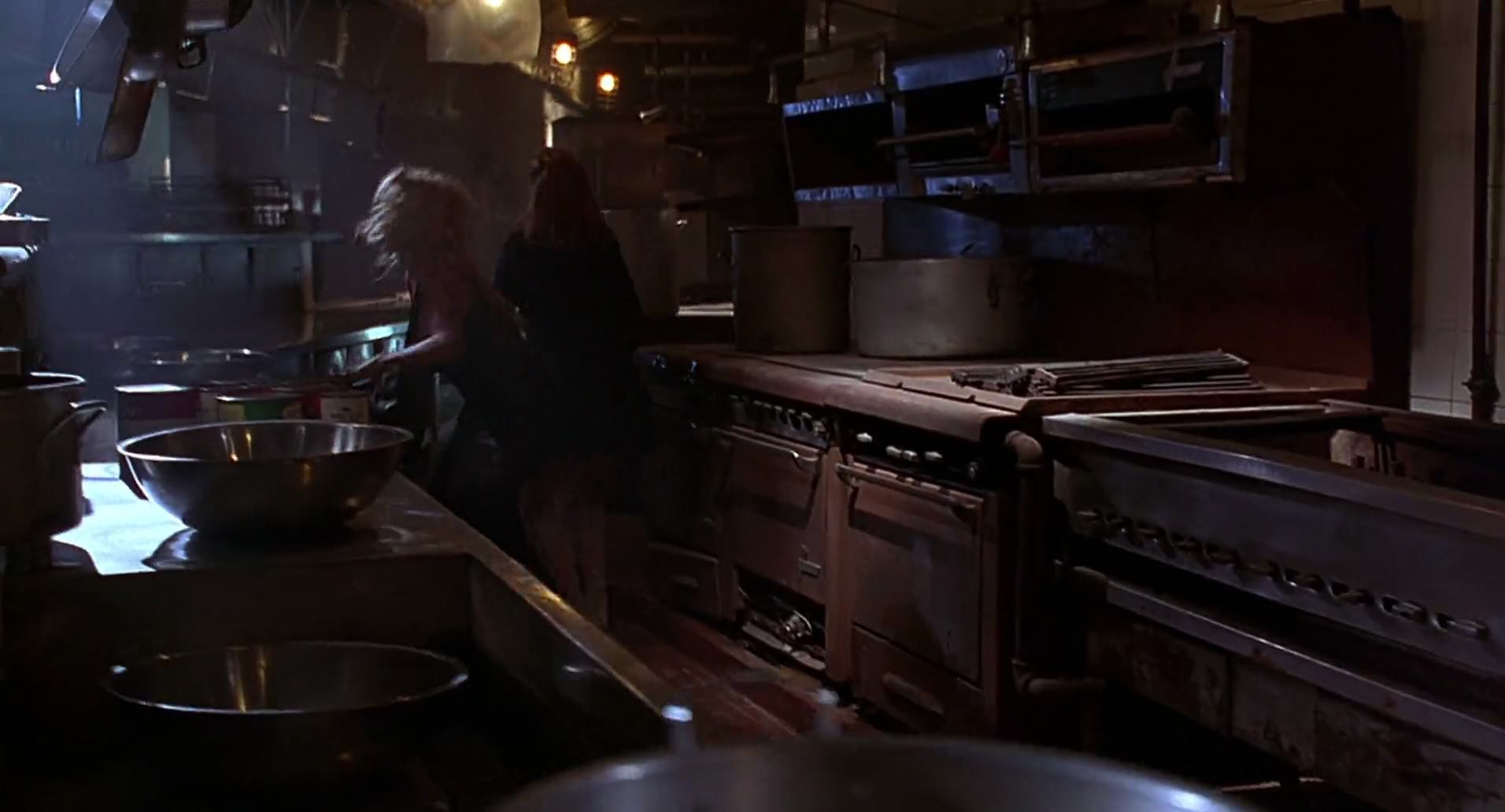 Barb Wire (1996) HD screenshot 587
