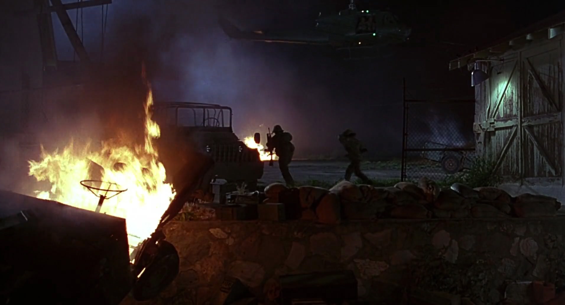 Barb Wire (1996) screencap 5928