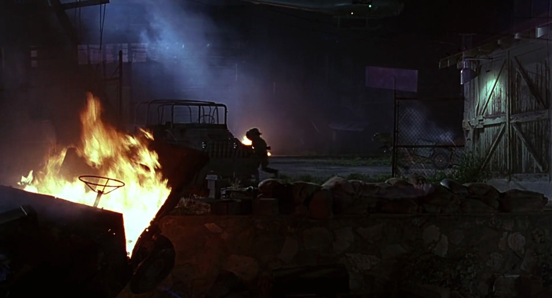 Barb Wire (1996) HD screenshot 5930