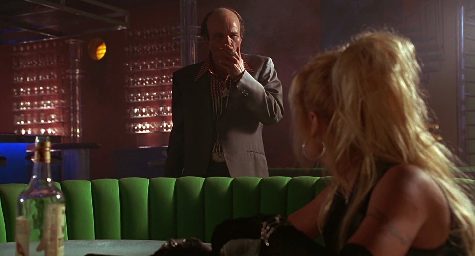 Barb Wire (1996) screencap 5955