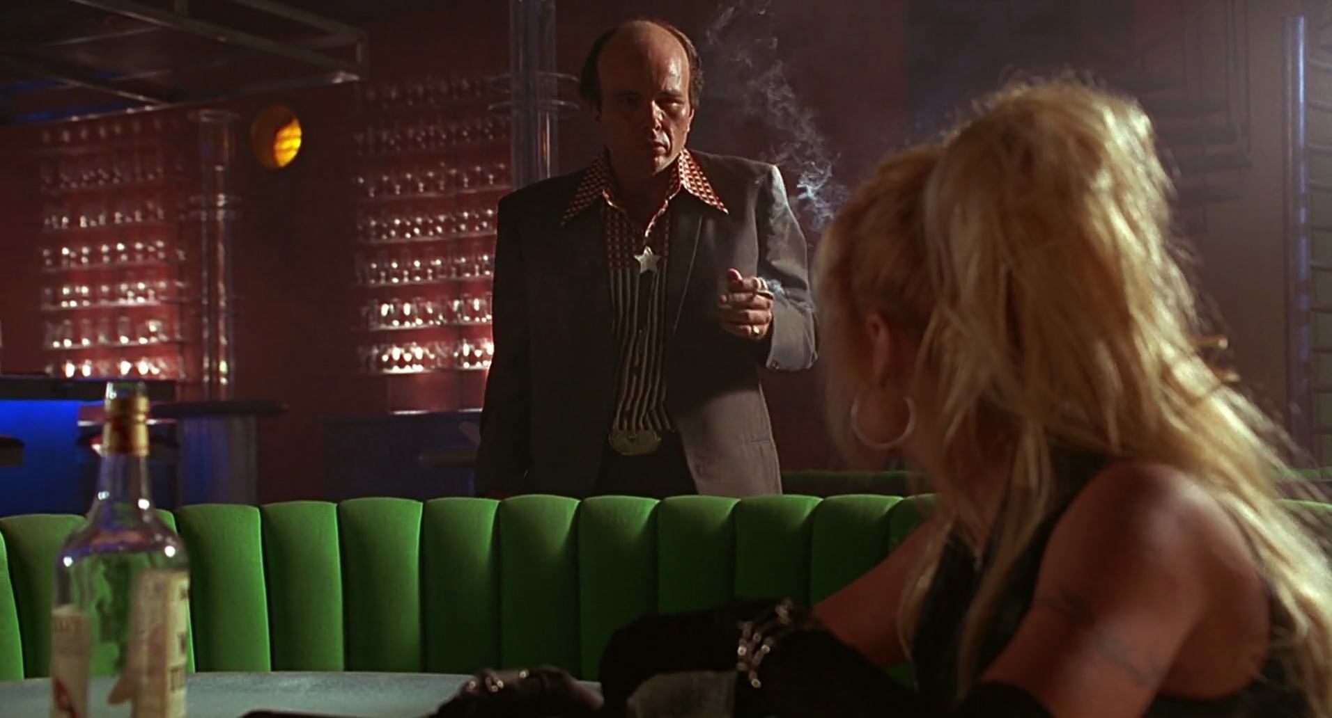 Barb Wire (1996) HD screenshot 5957
