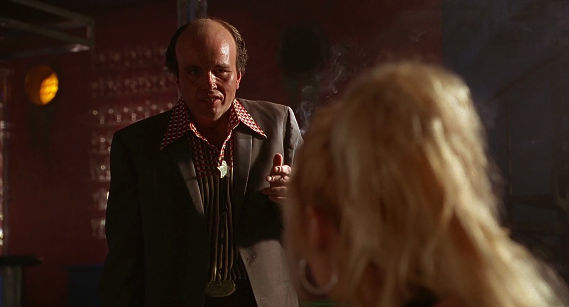 Barb Wire (1996) screencap 5973