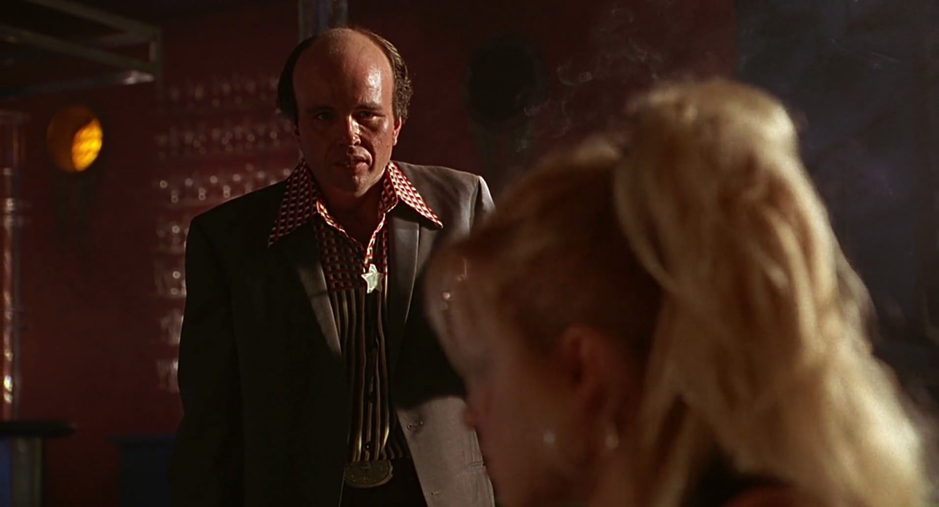 Barb Wire (1996) screencap 5976