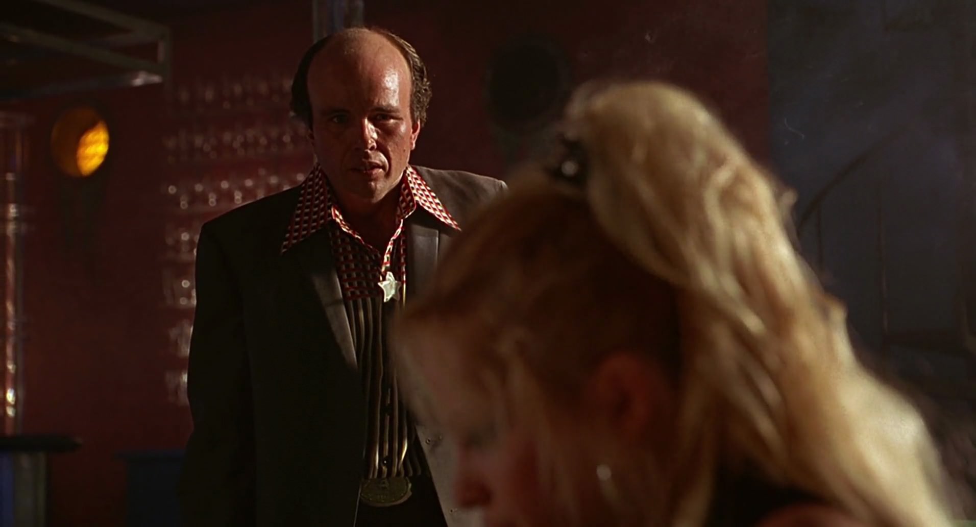 Barb Wire (1996) HD screenshot 5978