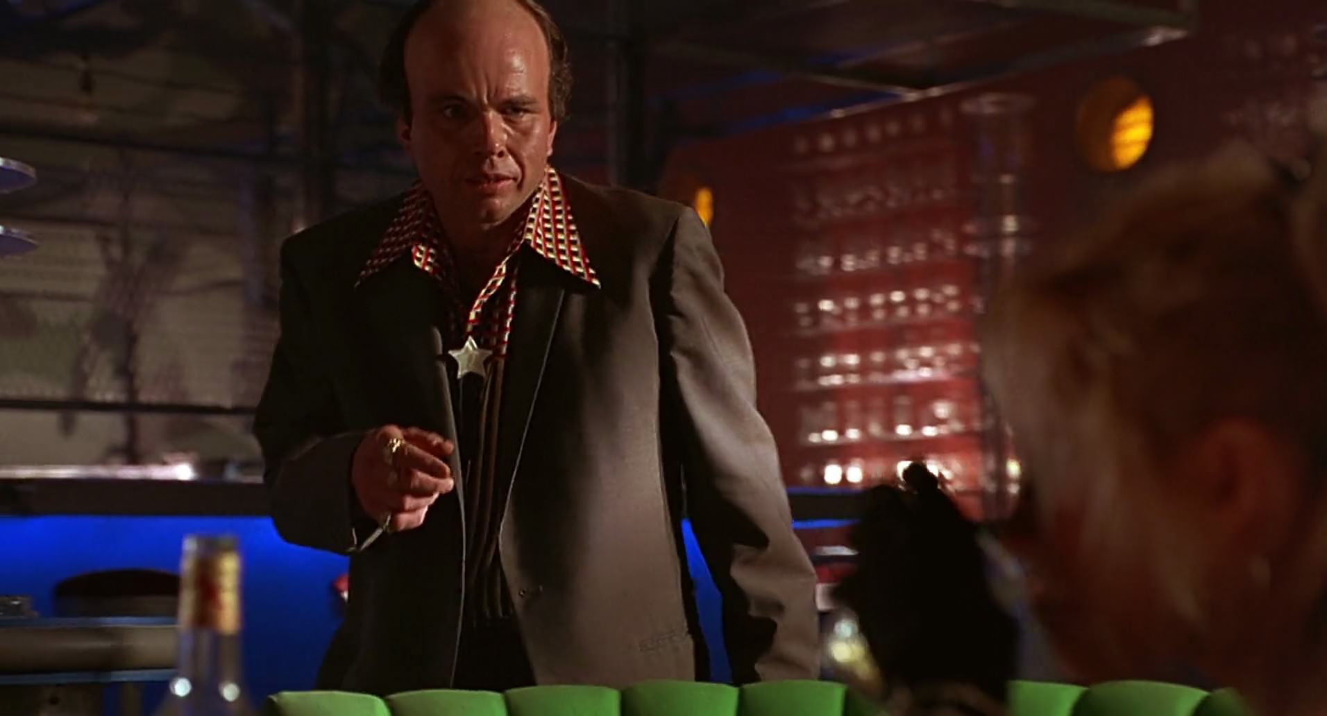 Barb Wire (1996) HD screenshot 5990