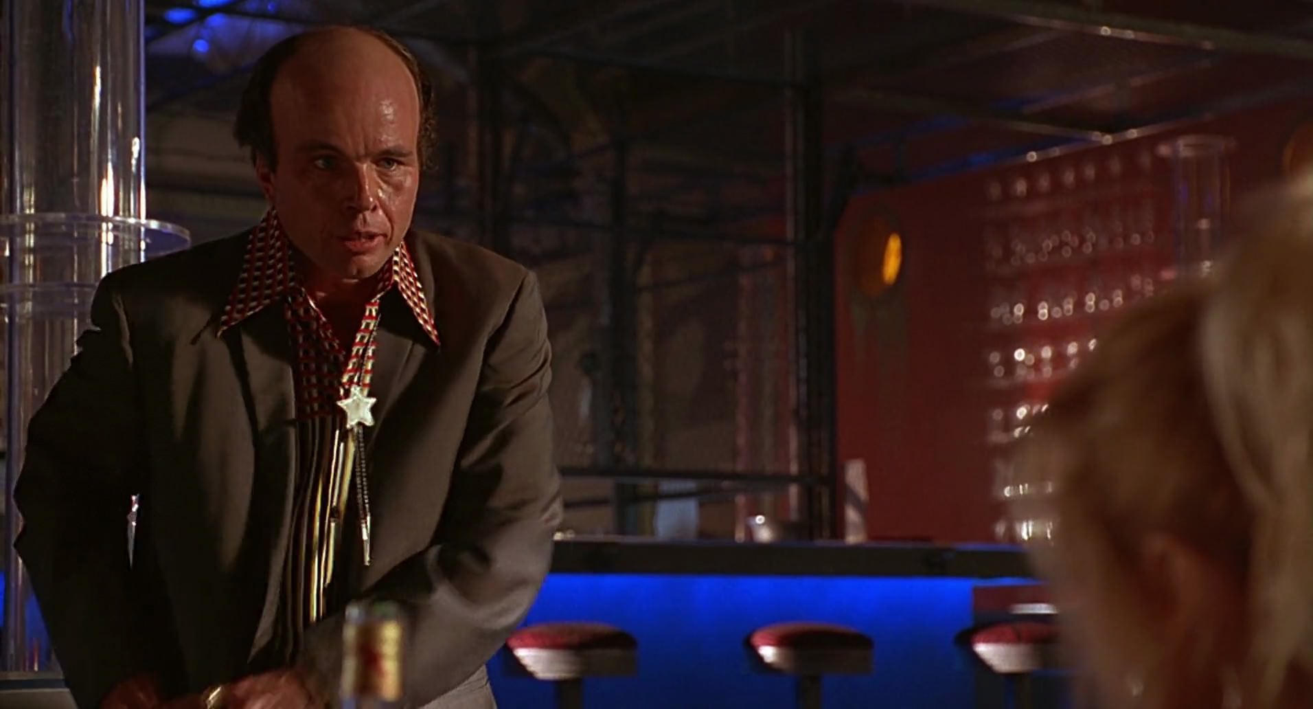 Barb Wire (1996) HD screenshot 6014