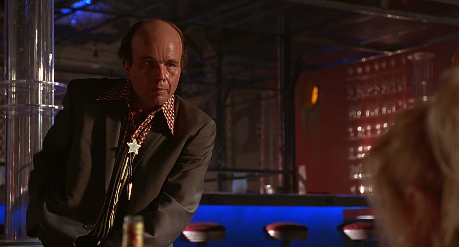 Barb Wire (1996) HD screenshot 6017