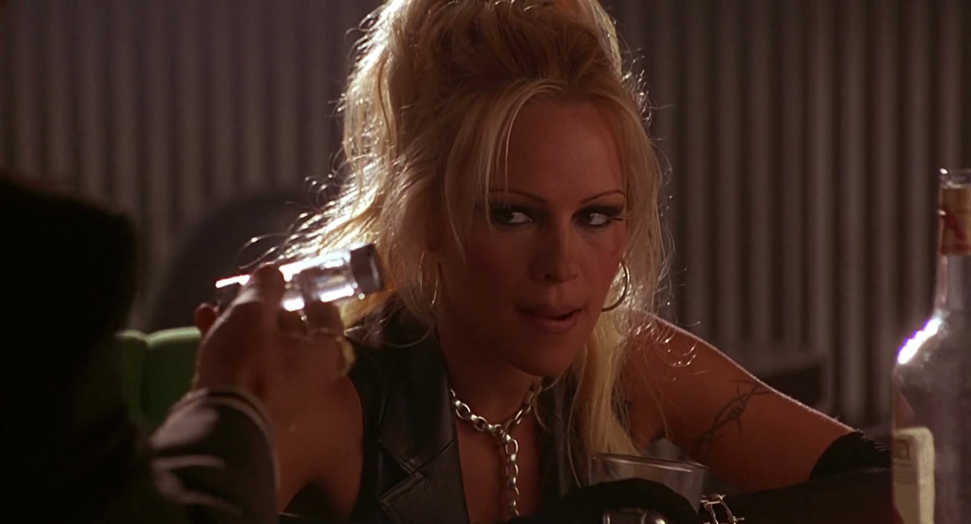 Barb Wire (1996) movie still 6025