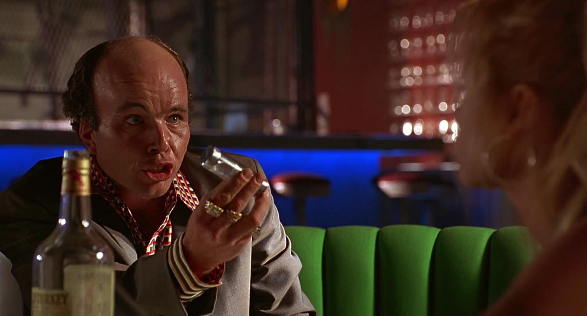 Barb Wire (1996) screencap 6030