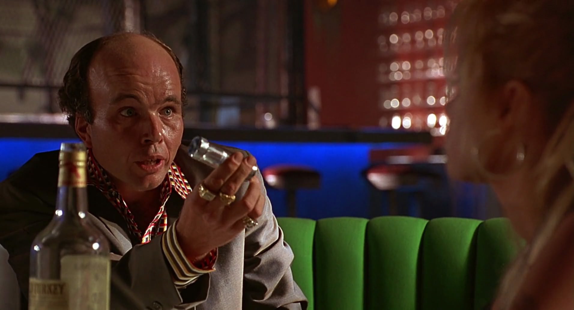 Barb Wire (1996) screencap 6033