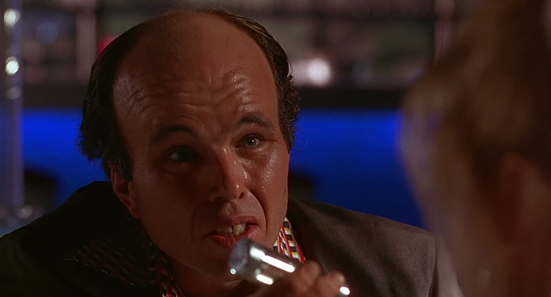 Barb Wire (1996) screencap 6099