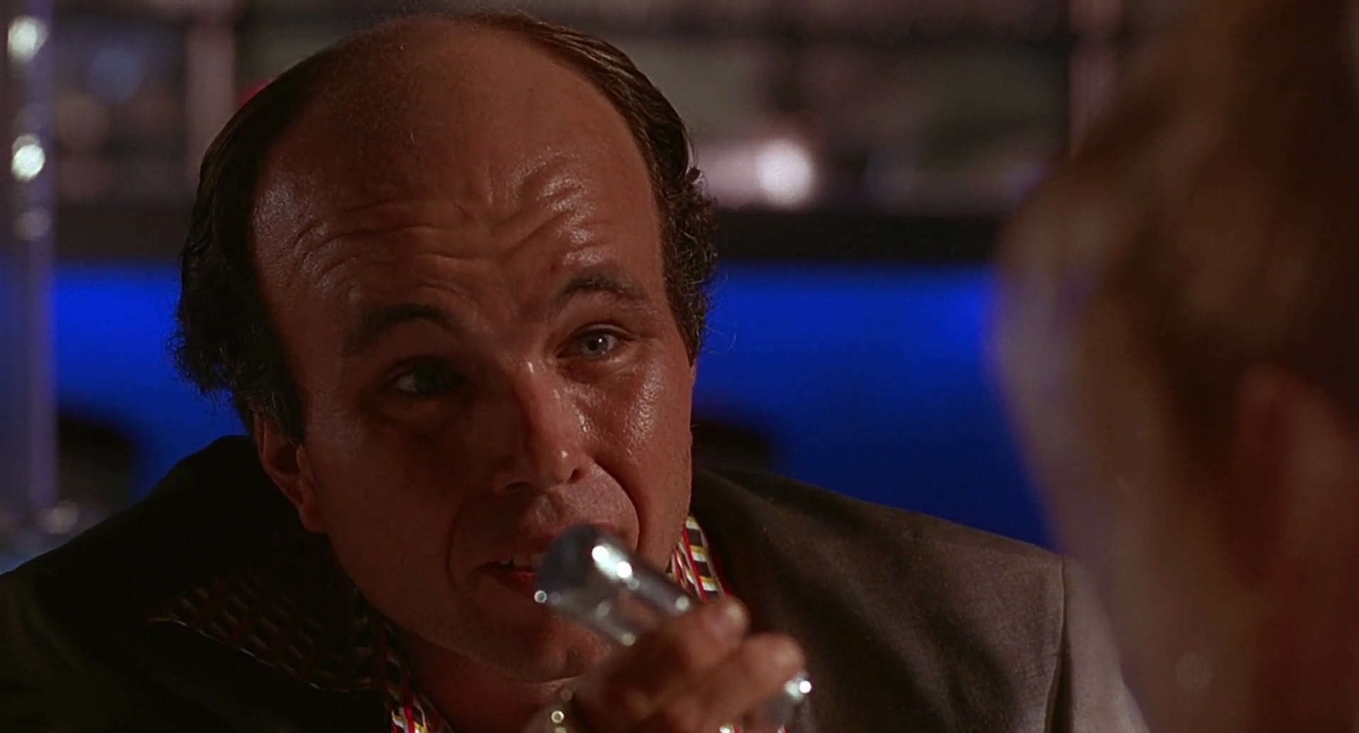 Barb Wire (1996) screencap 6102