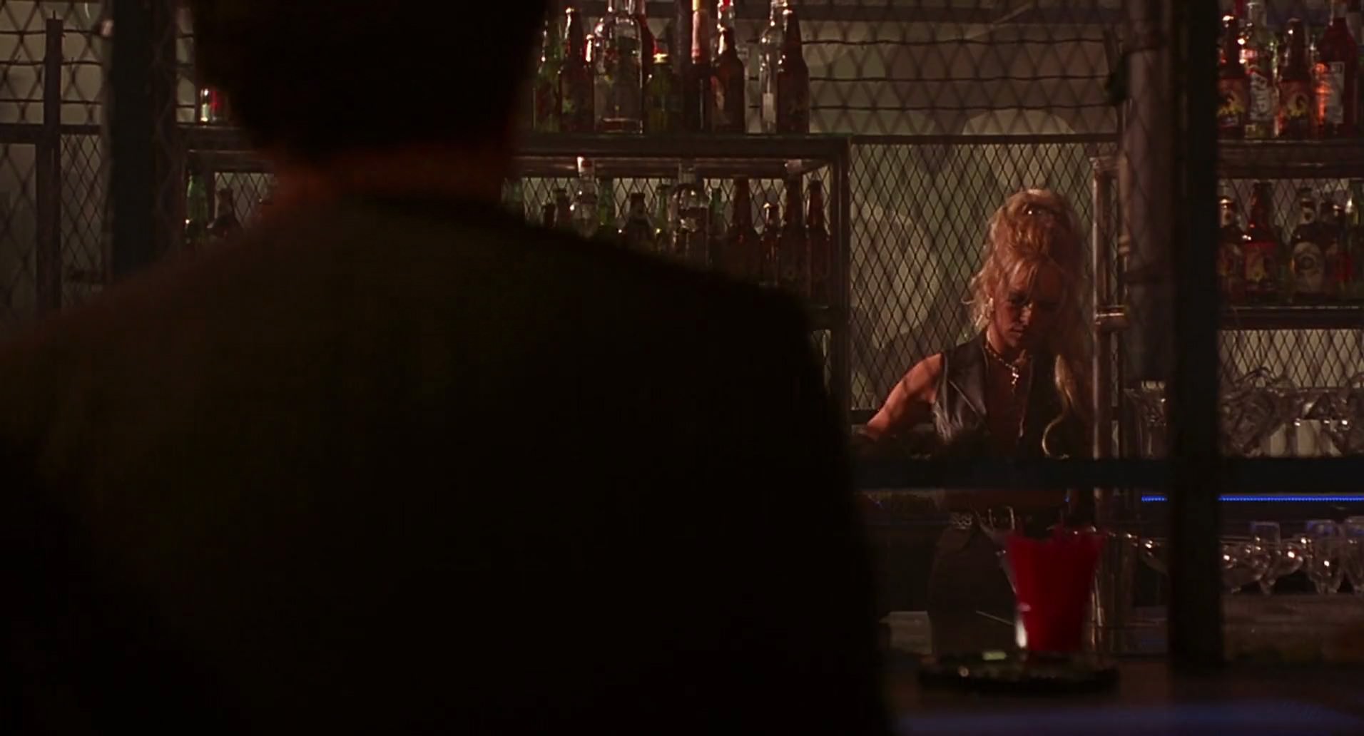Barb Wire (1996) screencap 6144