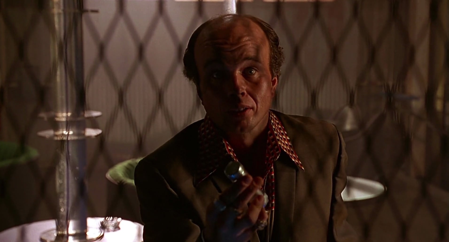 Barb Wire (1996) screencap 6177
