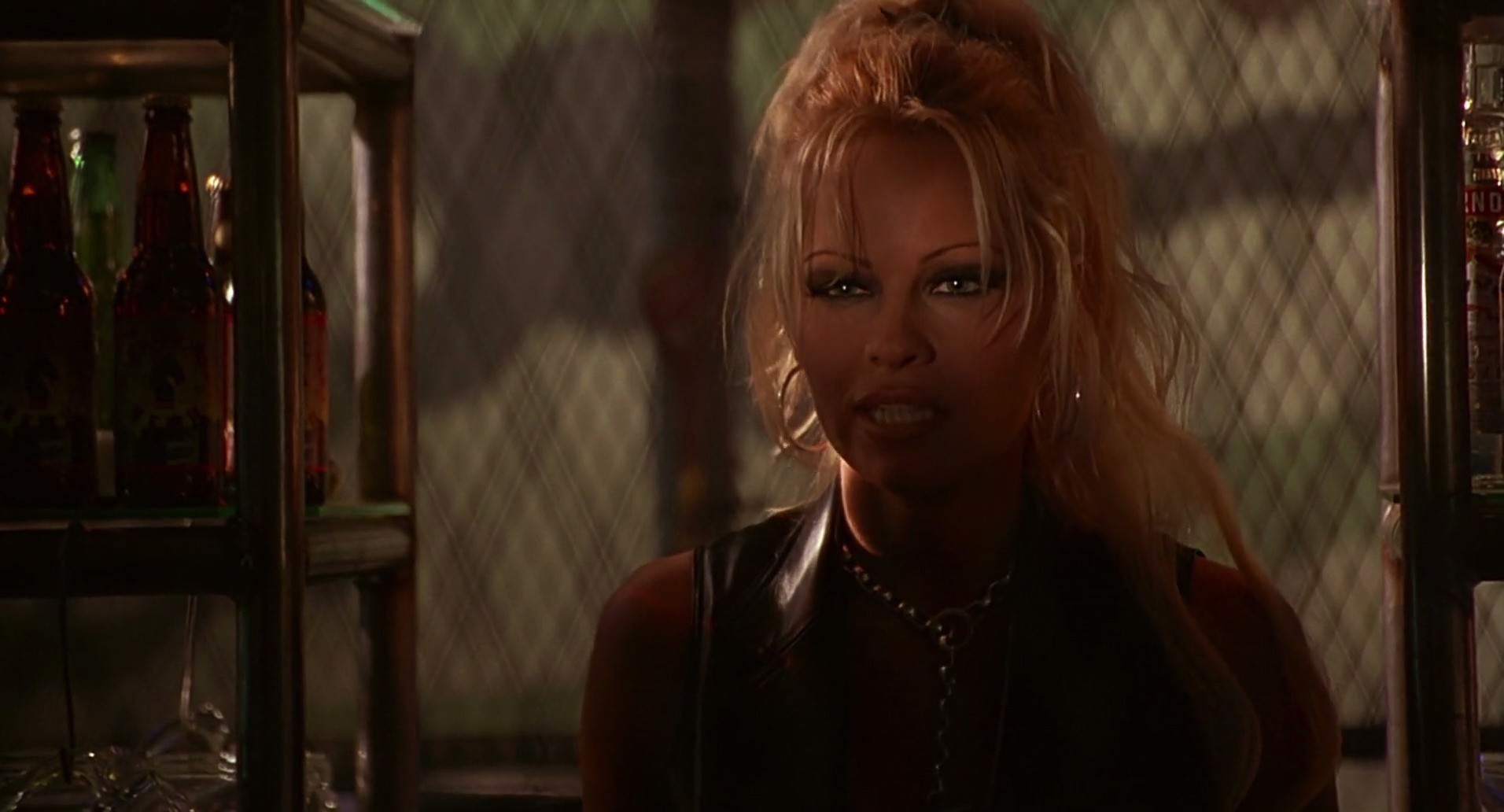 Barb Wire (1996) HD screenshot 6182