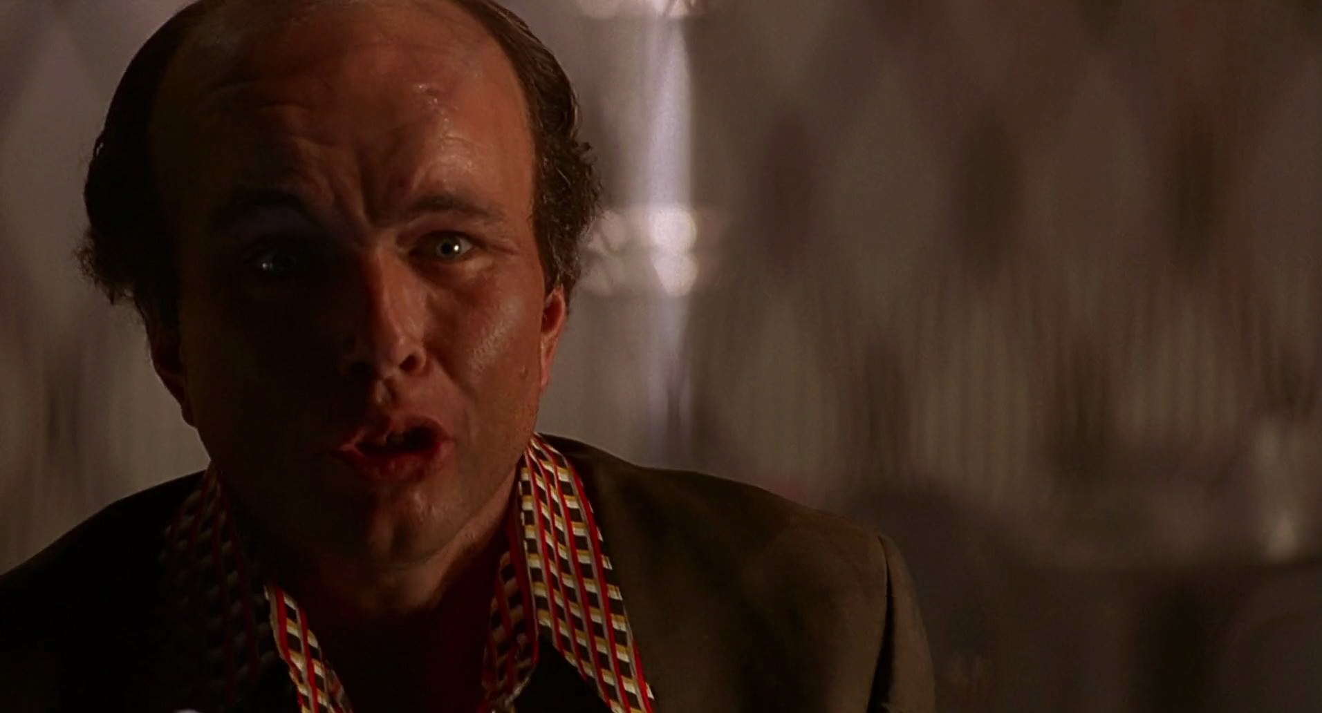 Barb Wire (1996) screencap 6198