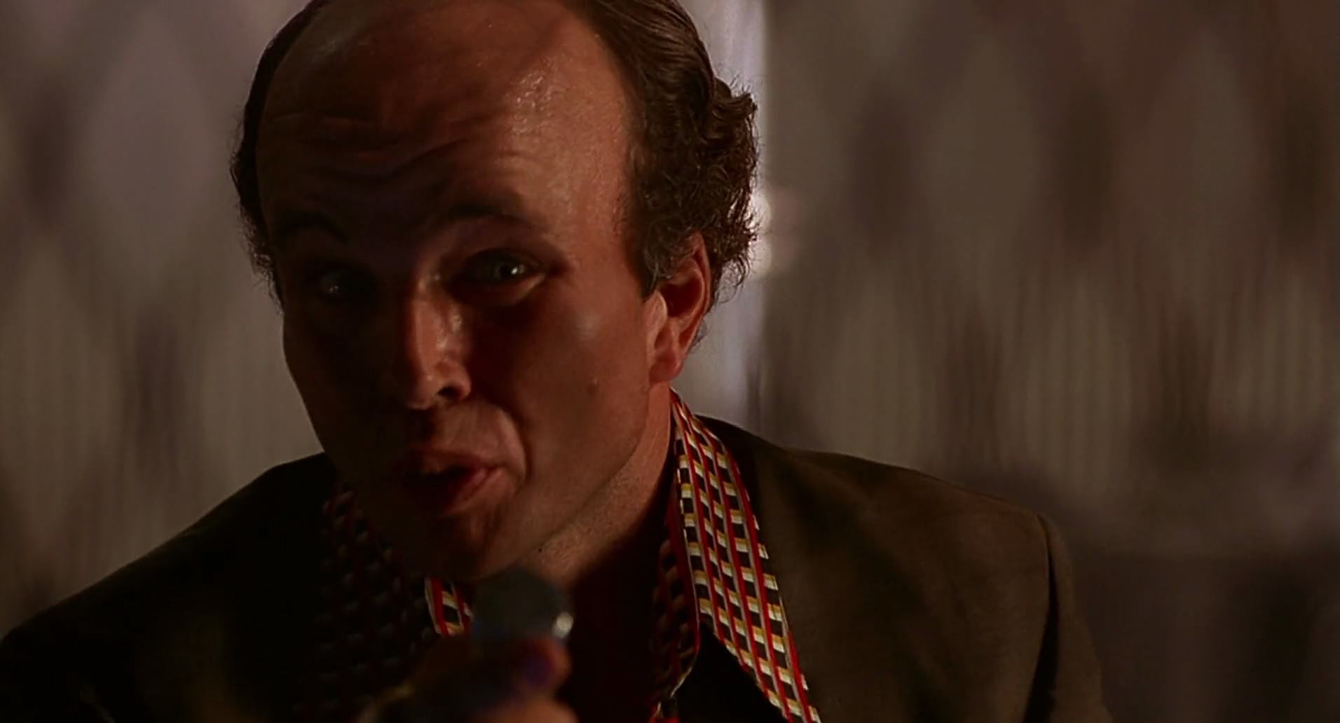 Barb Wire (1996) screencap 6210