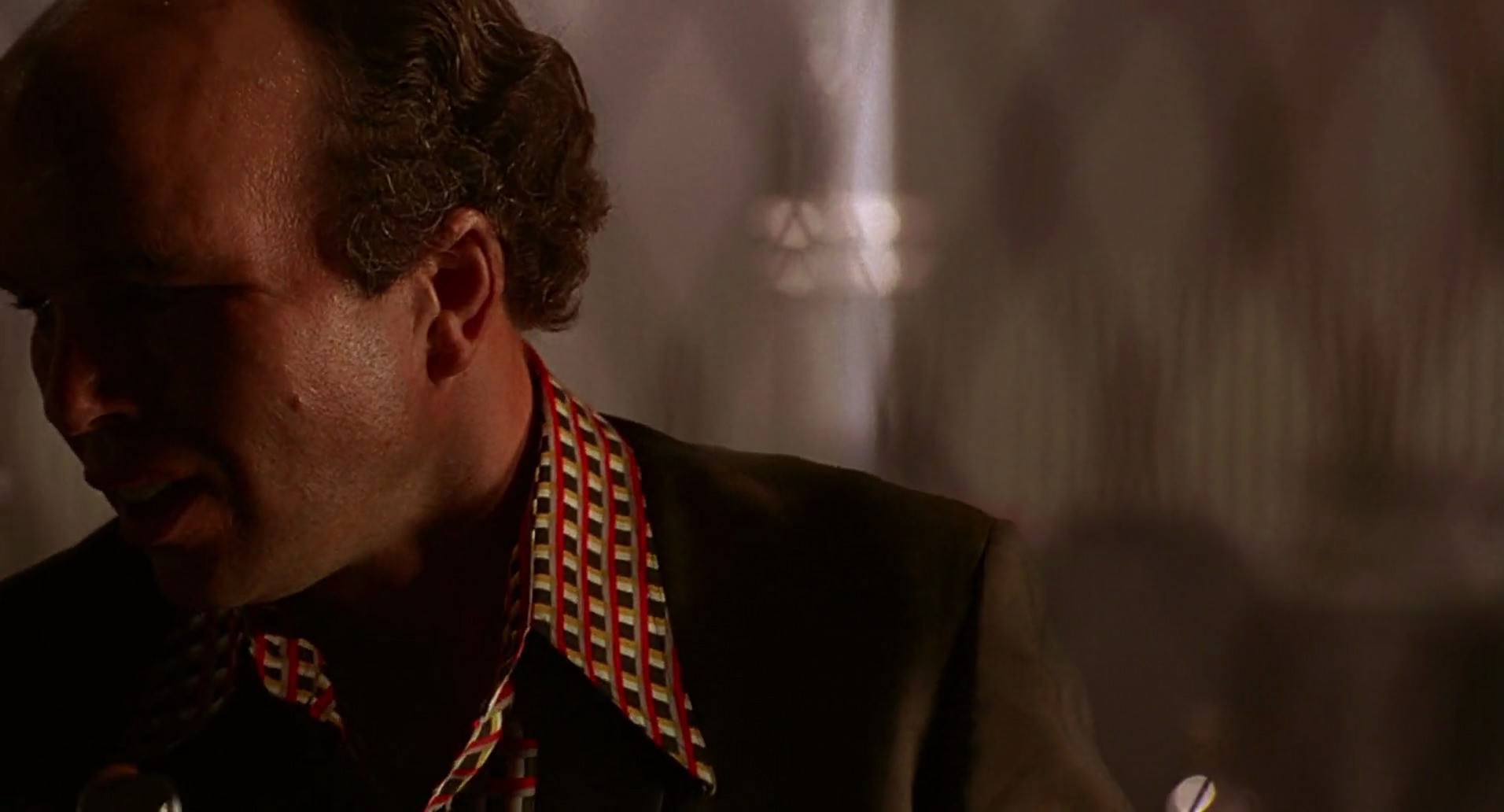 Barb Wire (1996) screencap 6222