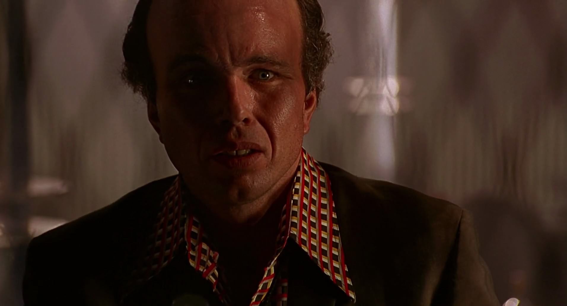 Barb Wire (1996) HD screenshot 6227