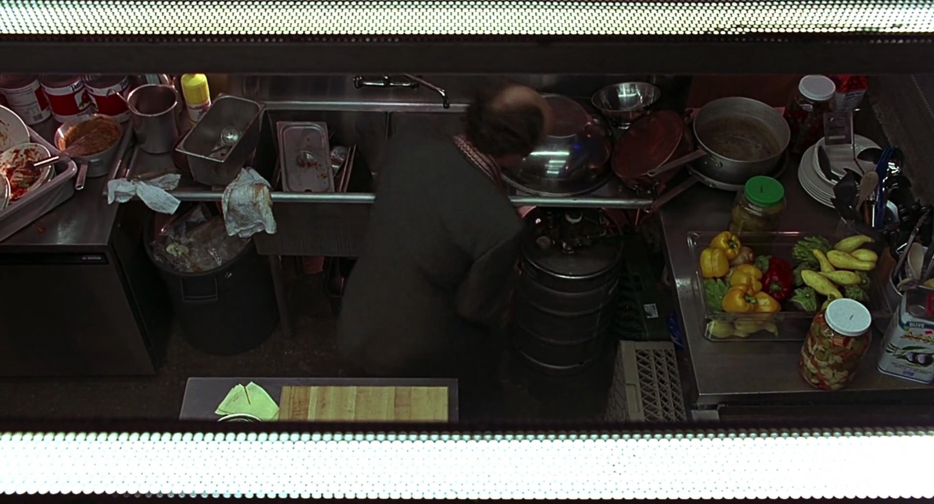 Barb Wire (1996) screencap 6279