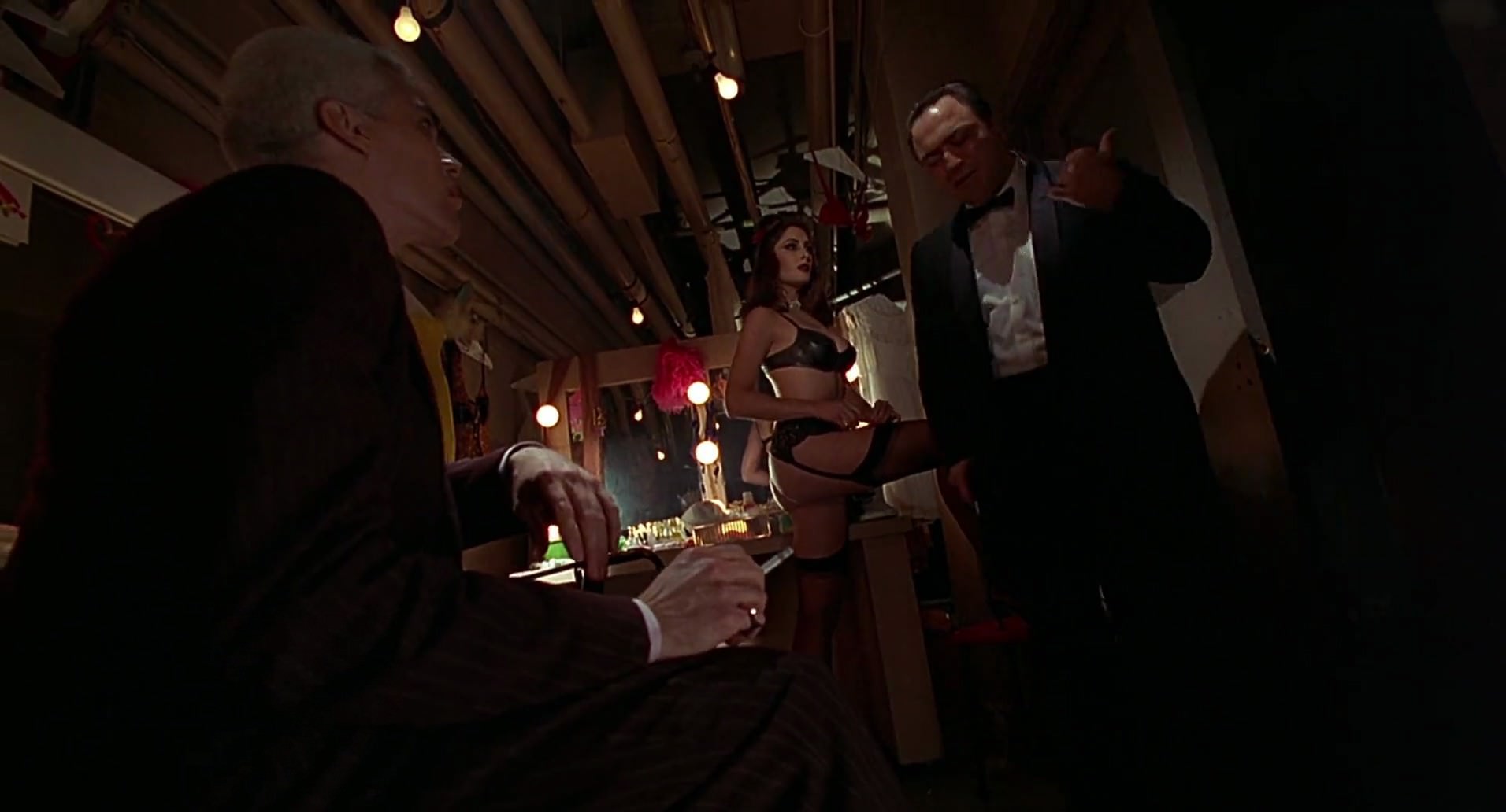 Barb Wire (1996) screencap 633