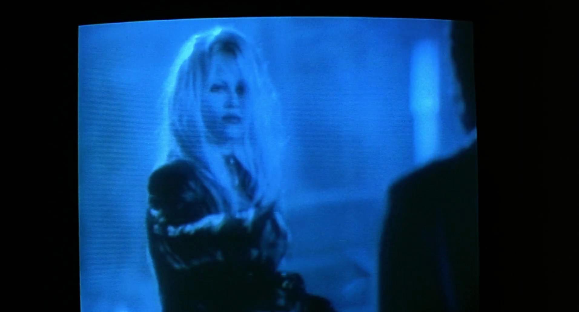 Barb Wire (1996) HD screenshot 6401
