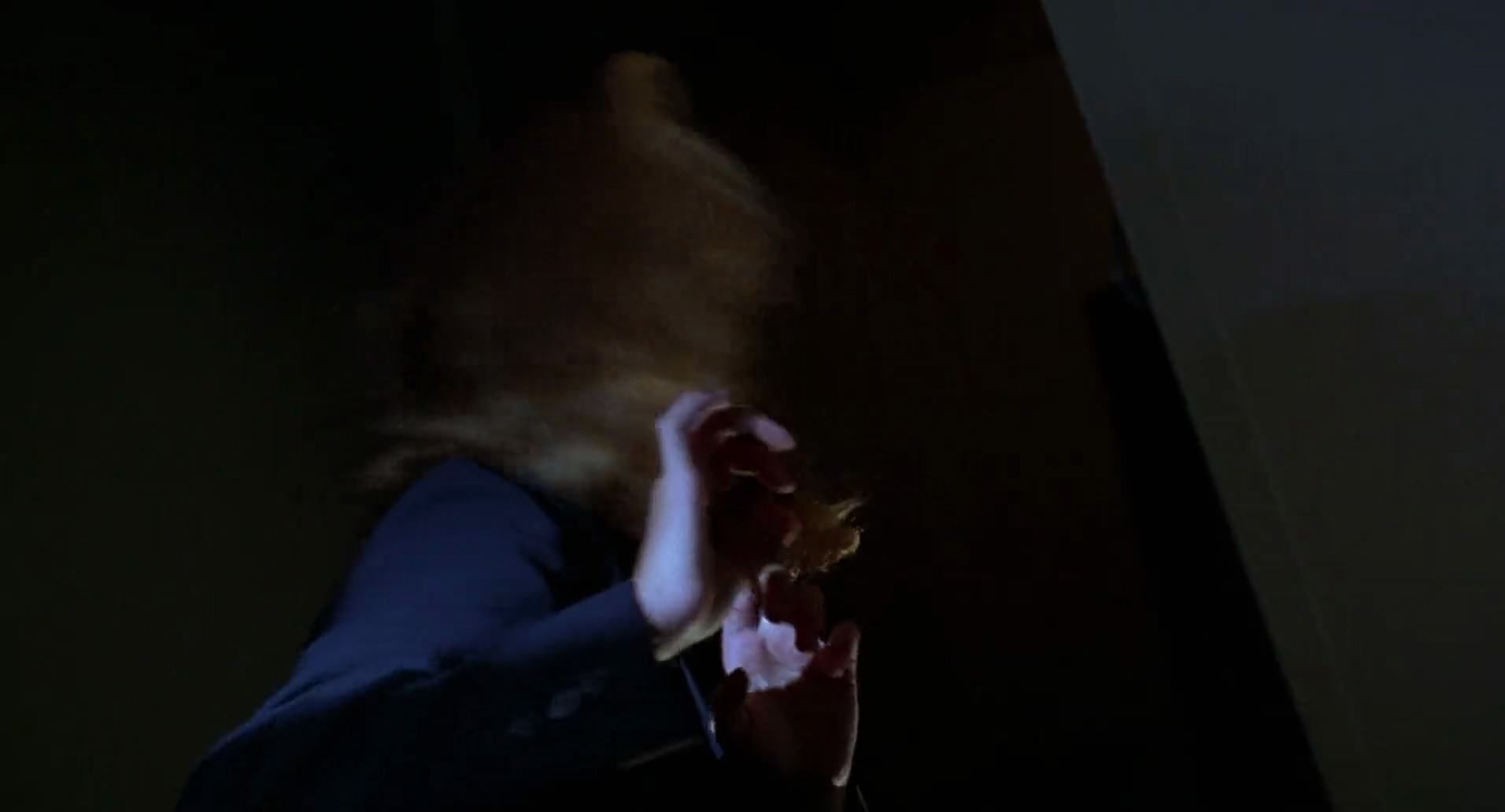 Barb Wire (1996) HD screenshot 650