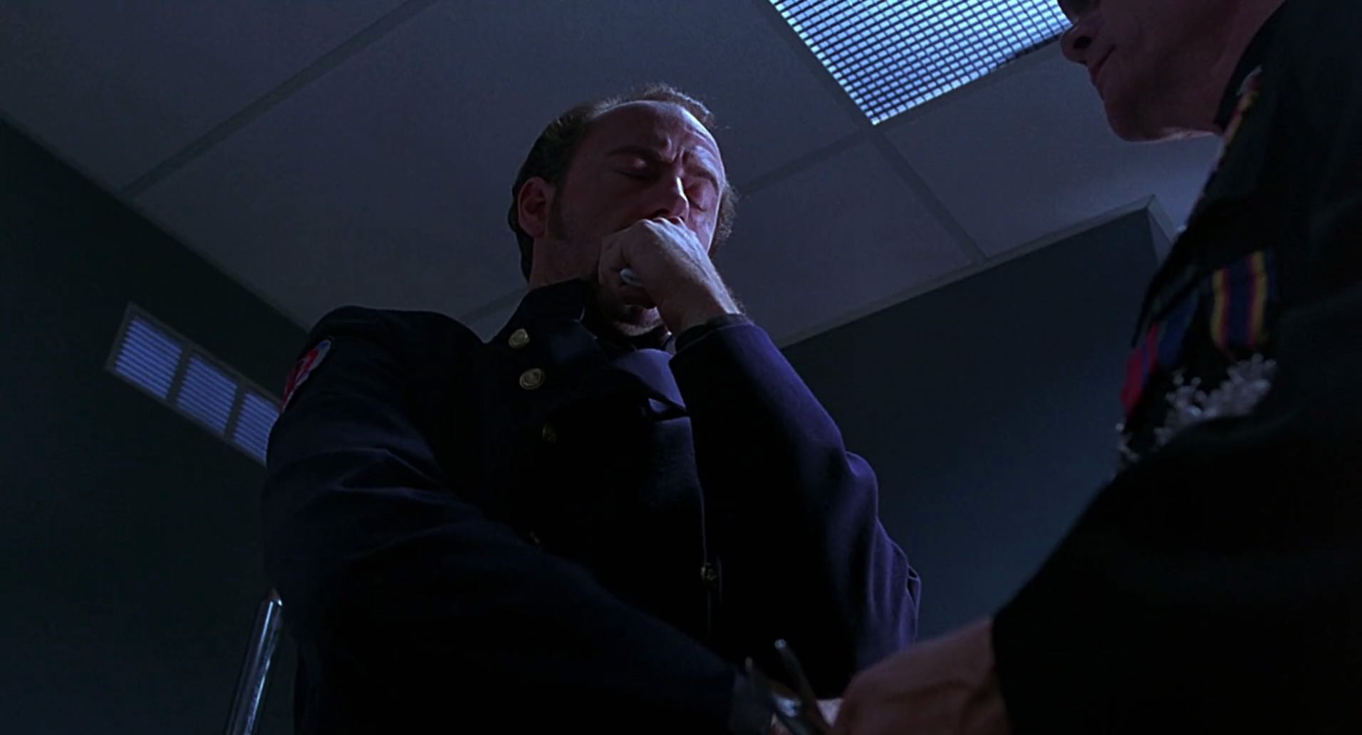 Barb Wire (1996) screencap 6519