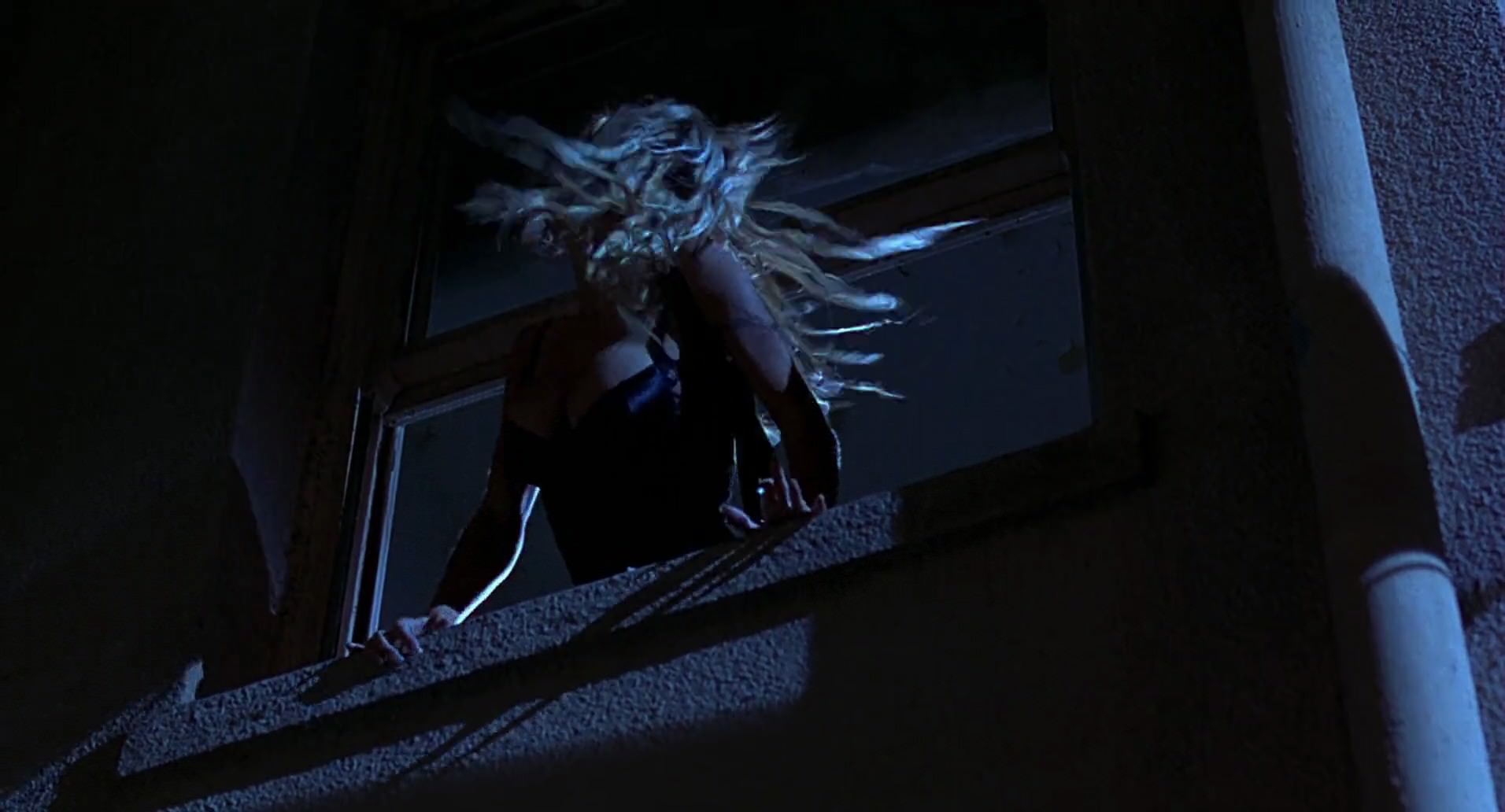 Barb Wire (1996) movie still 658