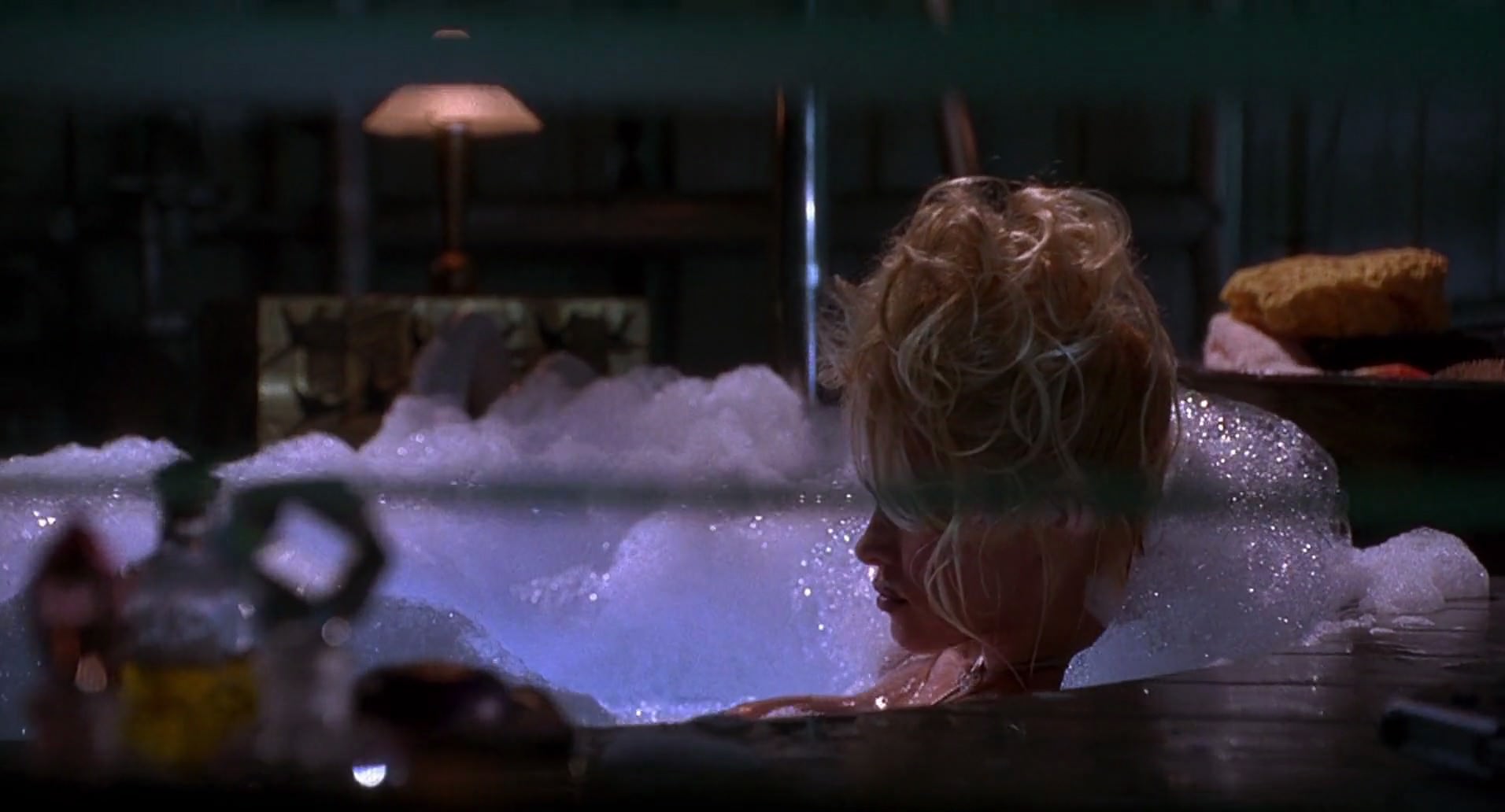 Barb Wire (1996) movie still 6589