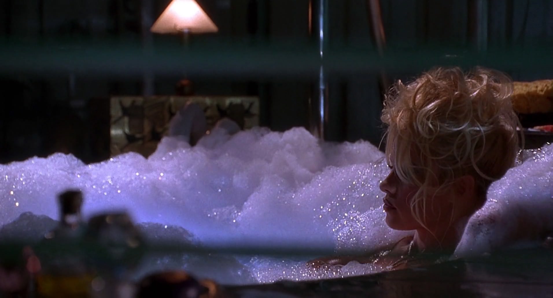 Barb Wire (1996) movie still 6595