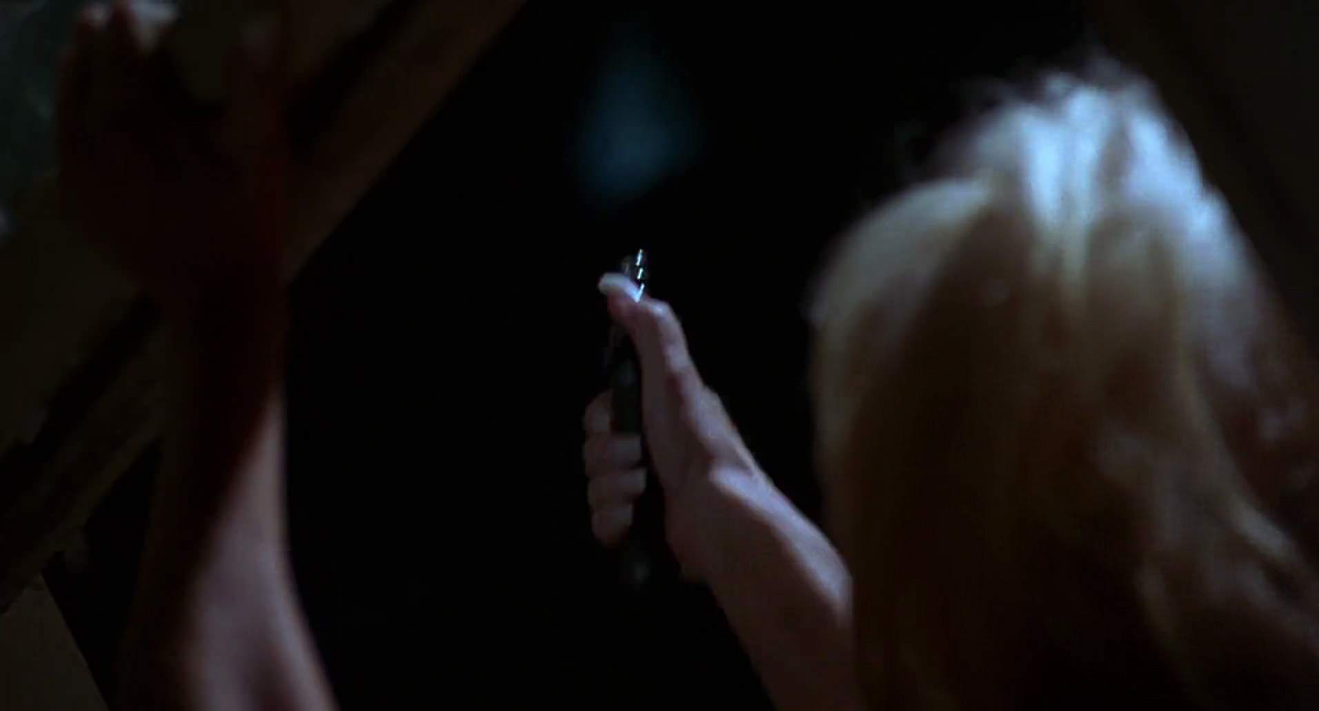Barb Wire (1996) screencap 663