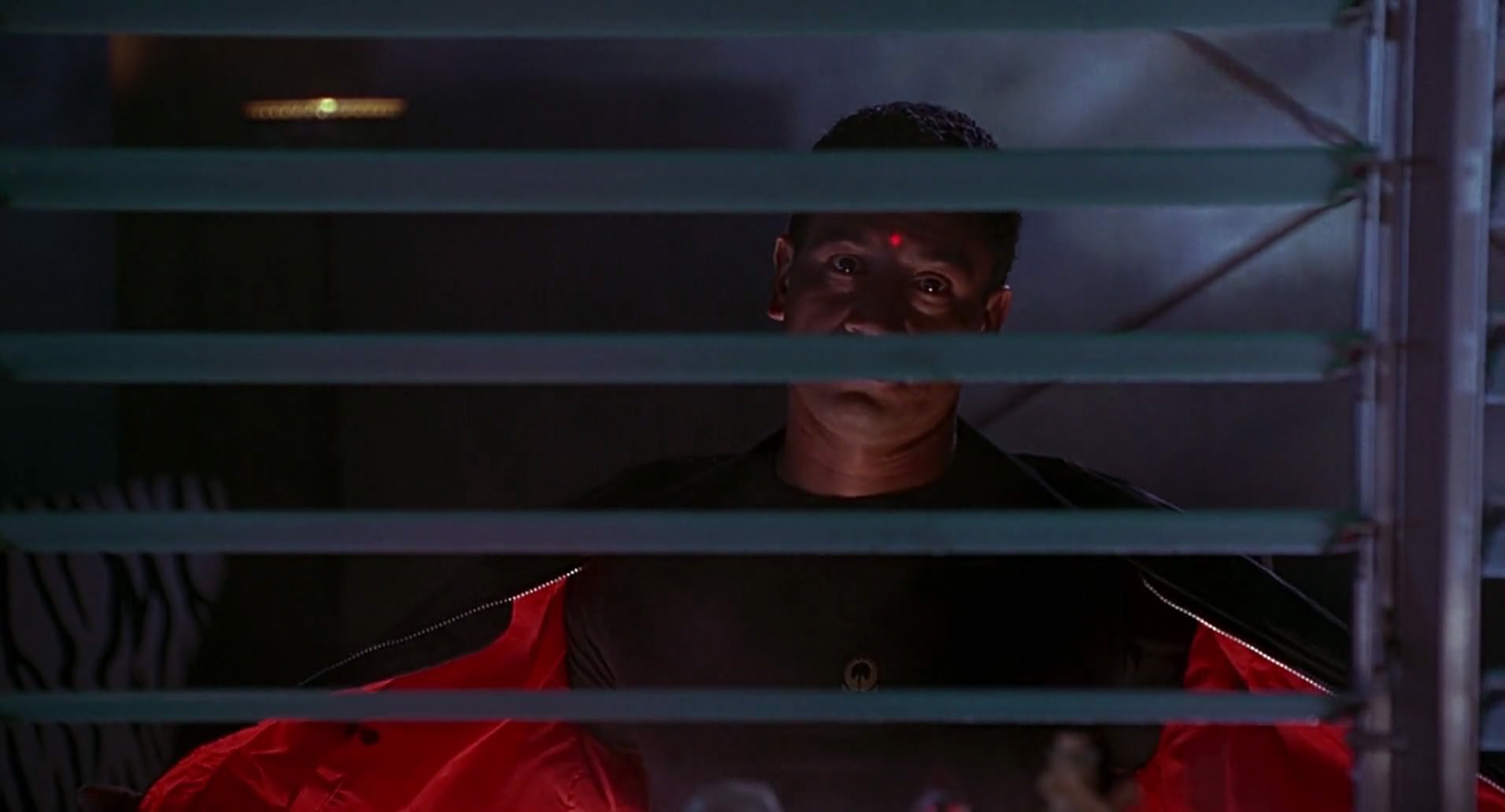 Barb Wire (1996) HD screenshot 6641