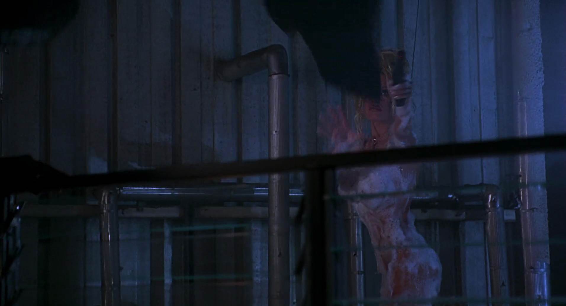 Barb Wire (1996) HD screenshot 6680