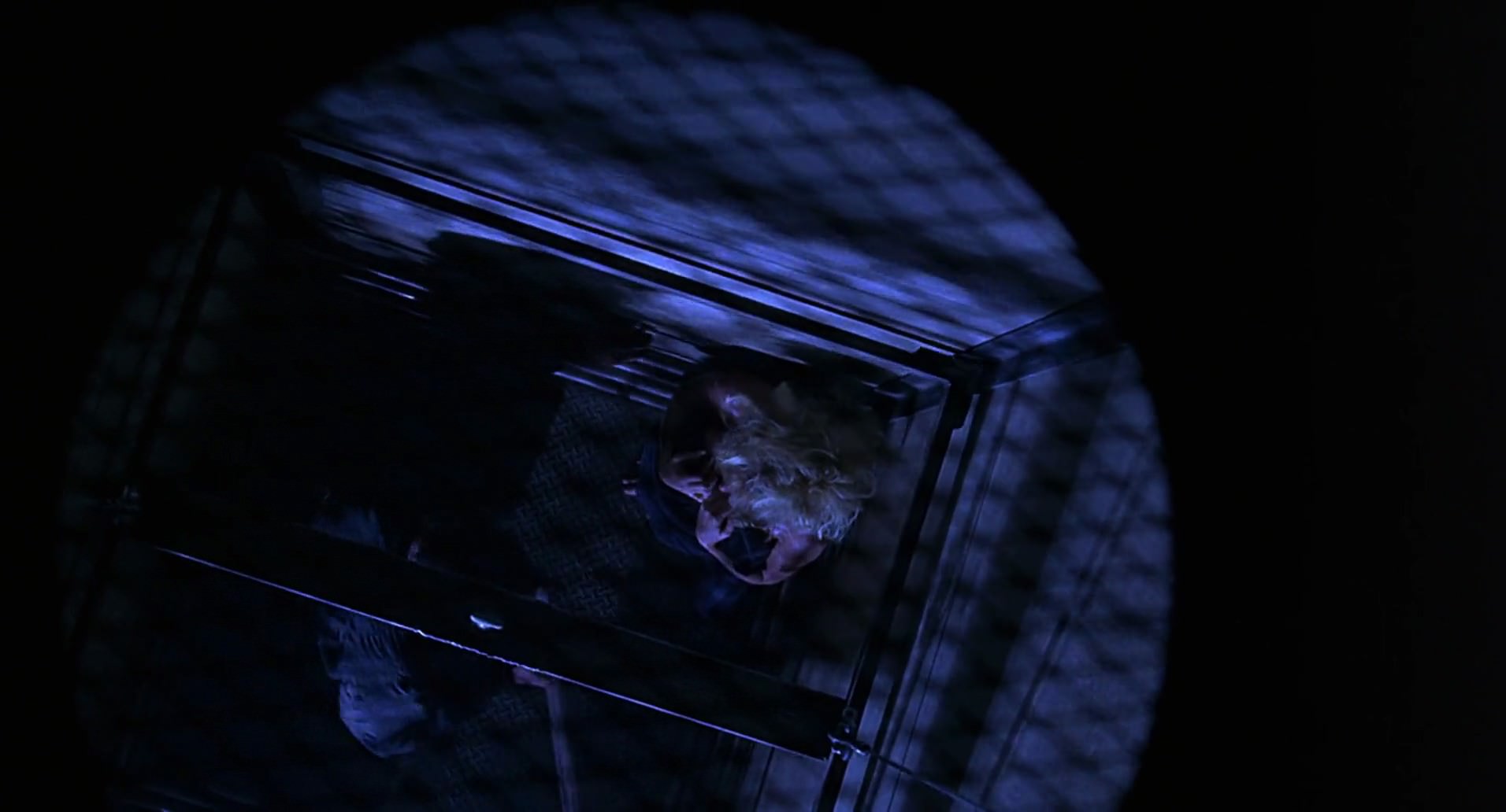 Barb Wire (1996) HD screenshot 6743