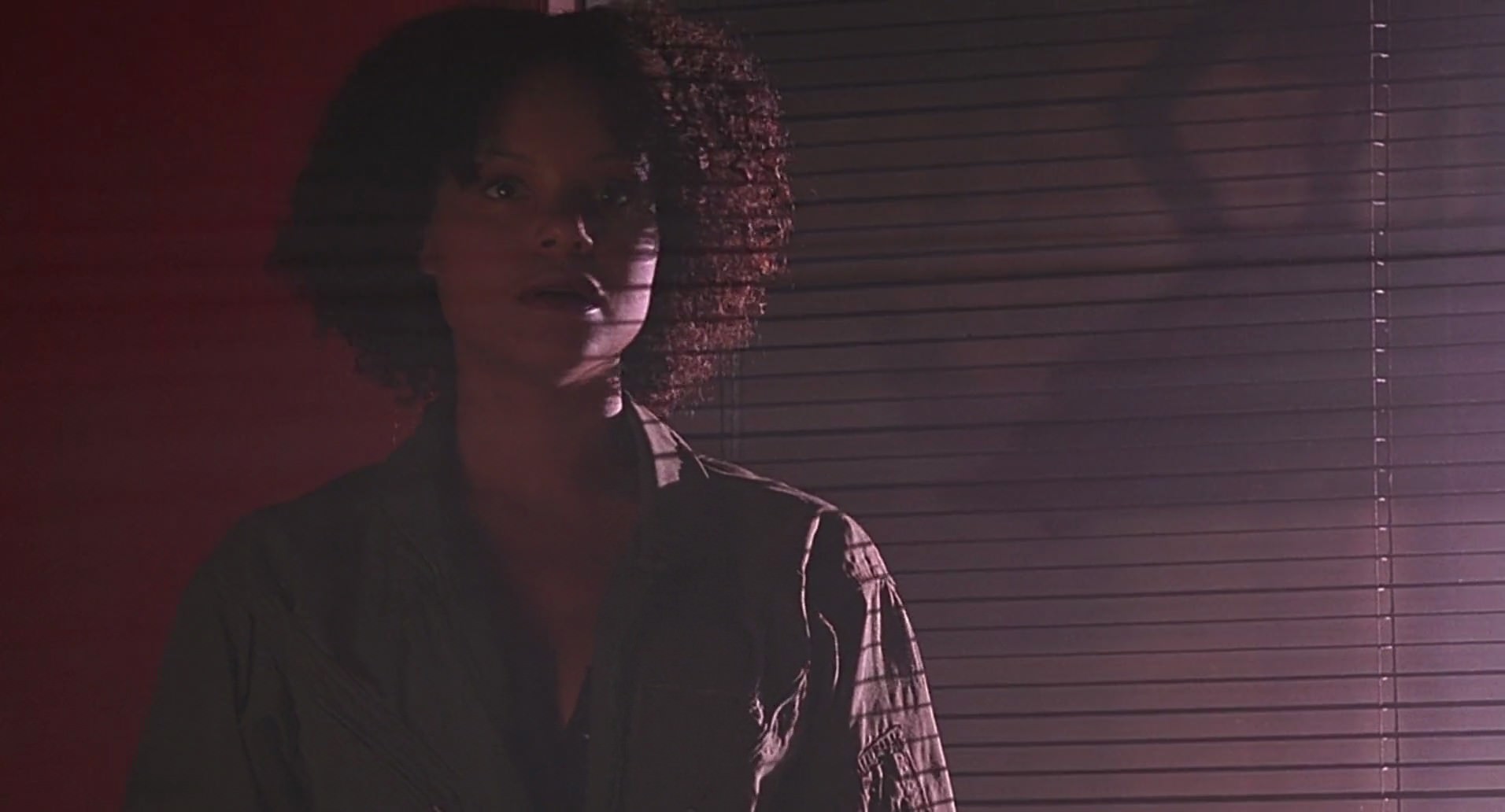 Barb Wire (1996) HD screenshot 6794