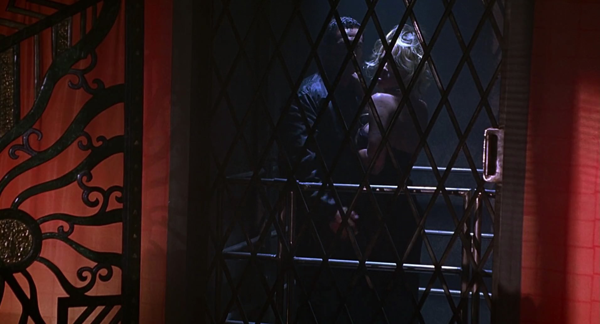 Barb Wire (1996) HD screenshot 6806