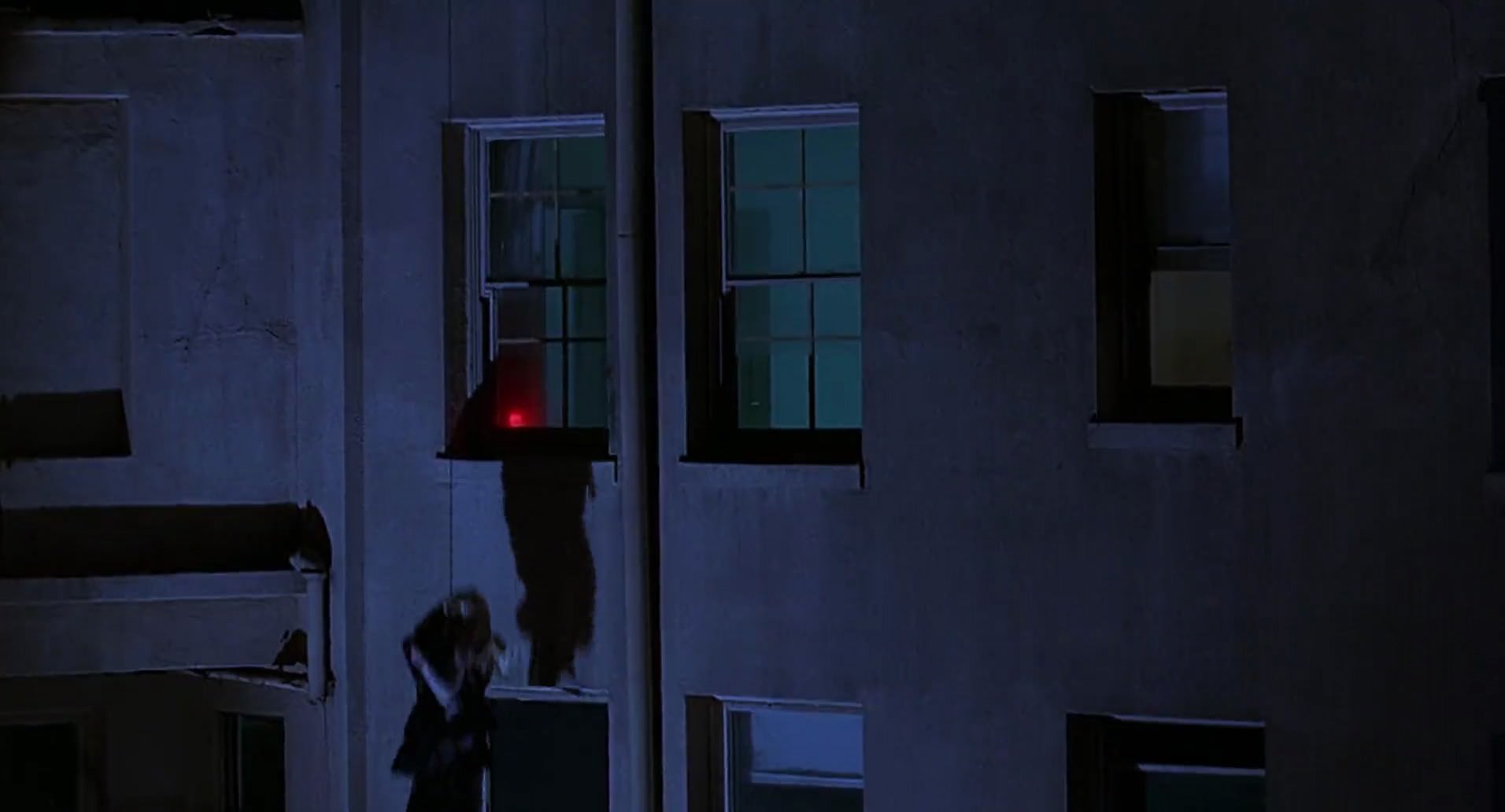 Barb Wire (1996) screencap 684