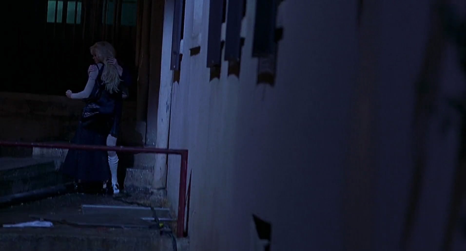 Barb Wire (1996) screencap 687